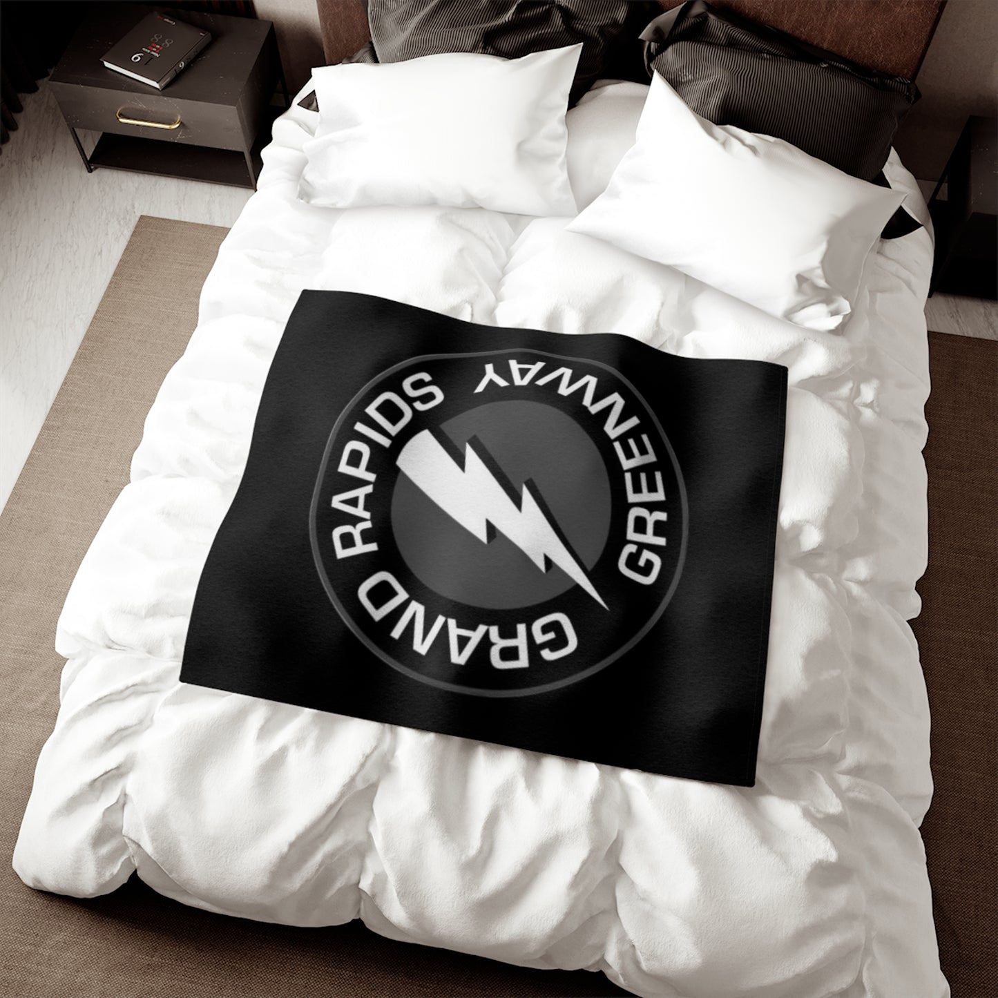 GRG Lightning Sweatshirt Blanket – Thunderstorm-Level Comfort